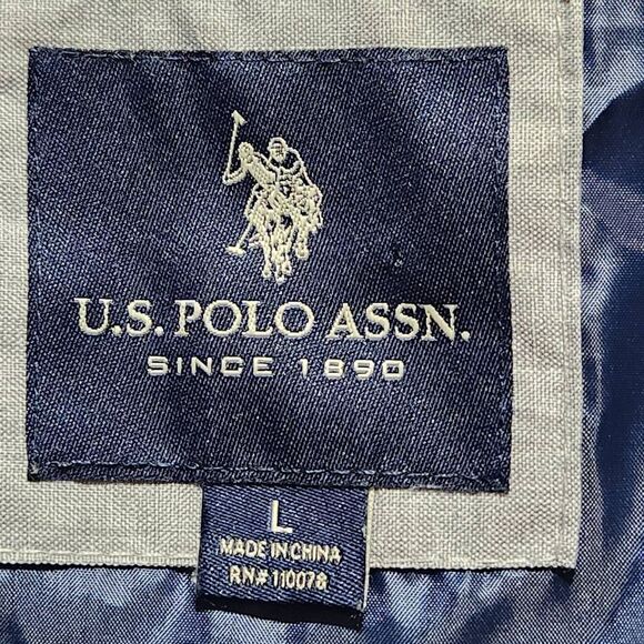 U.S. Polo Assn. Gray puffer vest logo Large - Picture 6 of 8